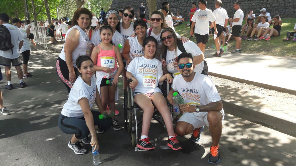 Nota: En el Día de la Discapacidad, más de mil personas participaron de "La carrera de todos"