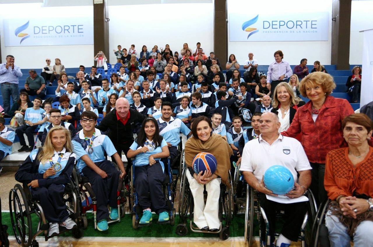 Nota: Michetti y Mac Allister recibieron a la delegación parapanamericana juvenil argentina