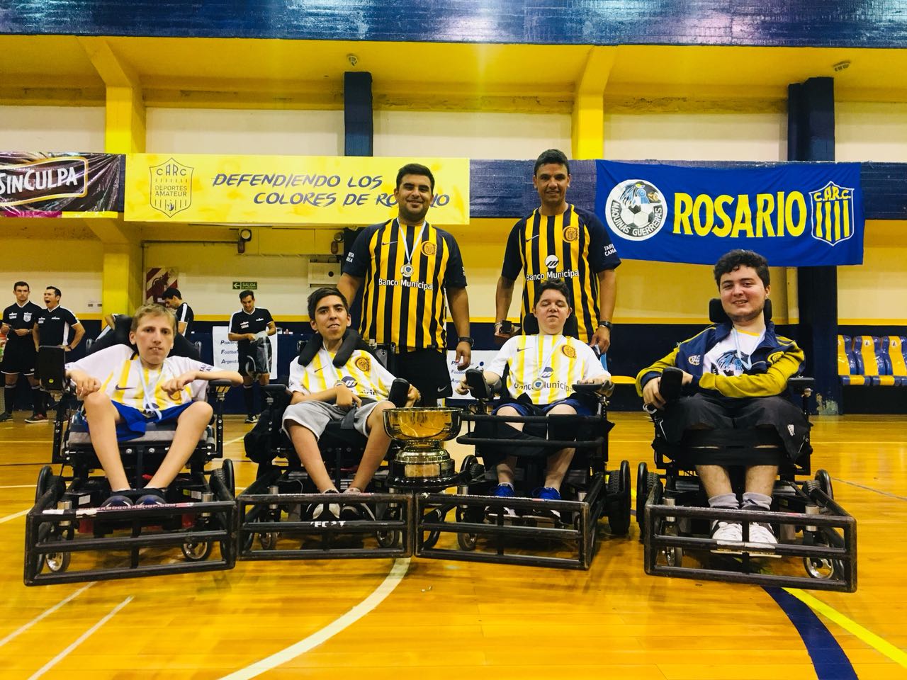 Nota: Powerchair football: Máquinas Guerreras de Rosario, campeón nacional