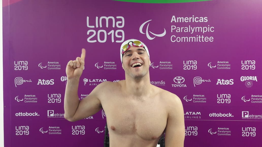 Nota: Lima 2019. Día 8: un trío argentino de oro coronó la jornada de natación