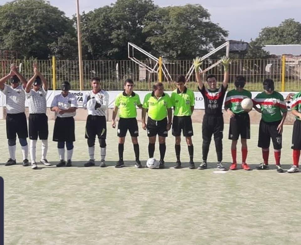 Nota: Fútbol para ciegos: Los Leones se quedaron con la Copa de Plata