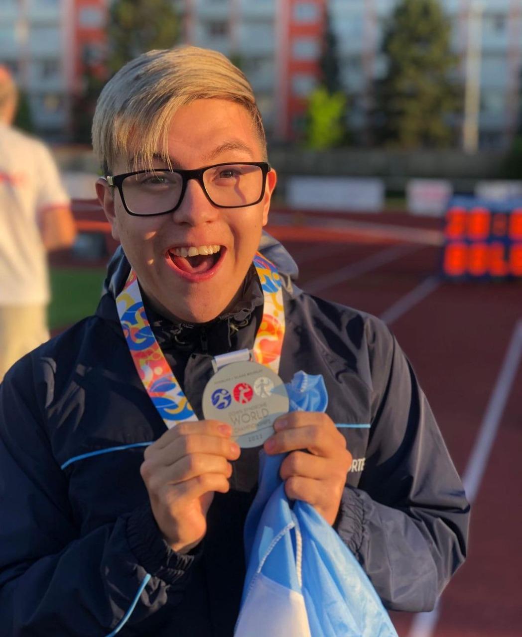 Nota: Atletismo para personas con síndrome de Down: Tobías Mario, subcampeón mundial en 1500 metros