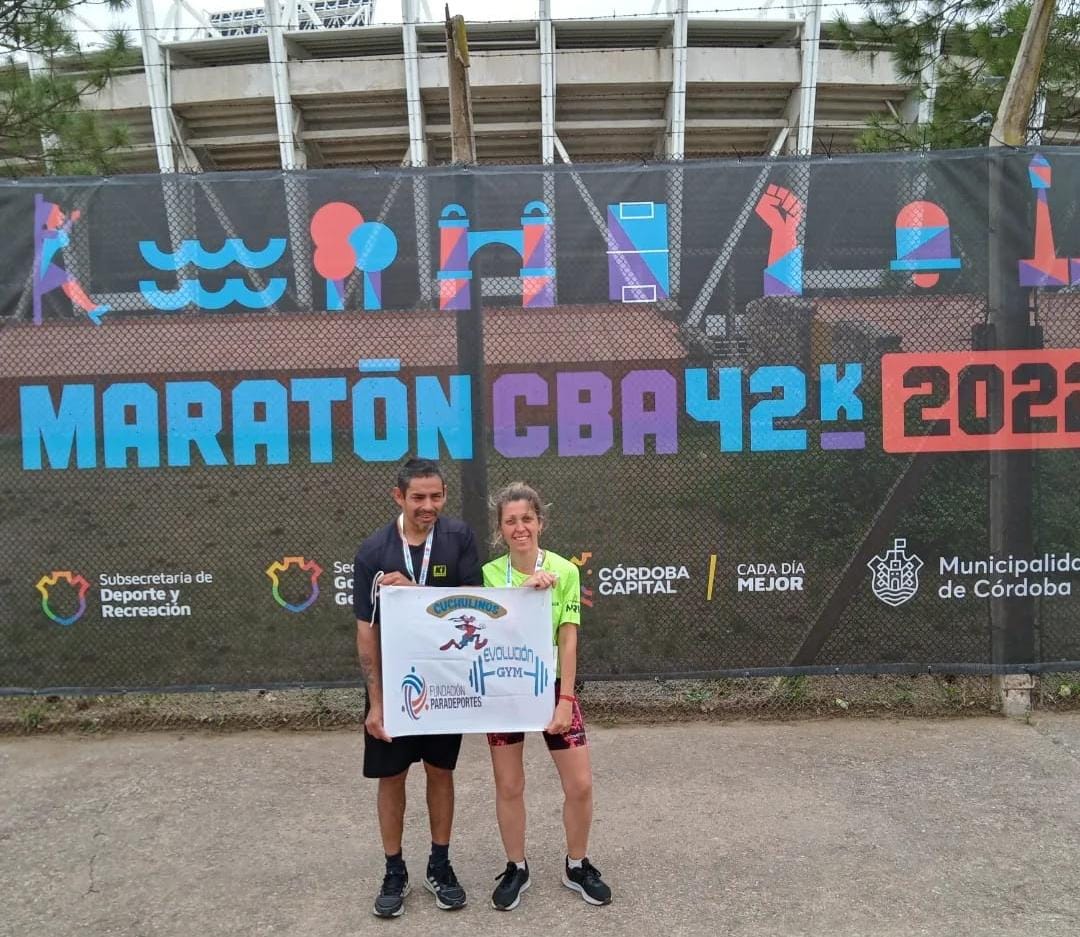 Nota: ATLETISMO PARA CIEGOS: HUGO ACUÑA GANÓ LA MARATON DE CÓRDOBA