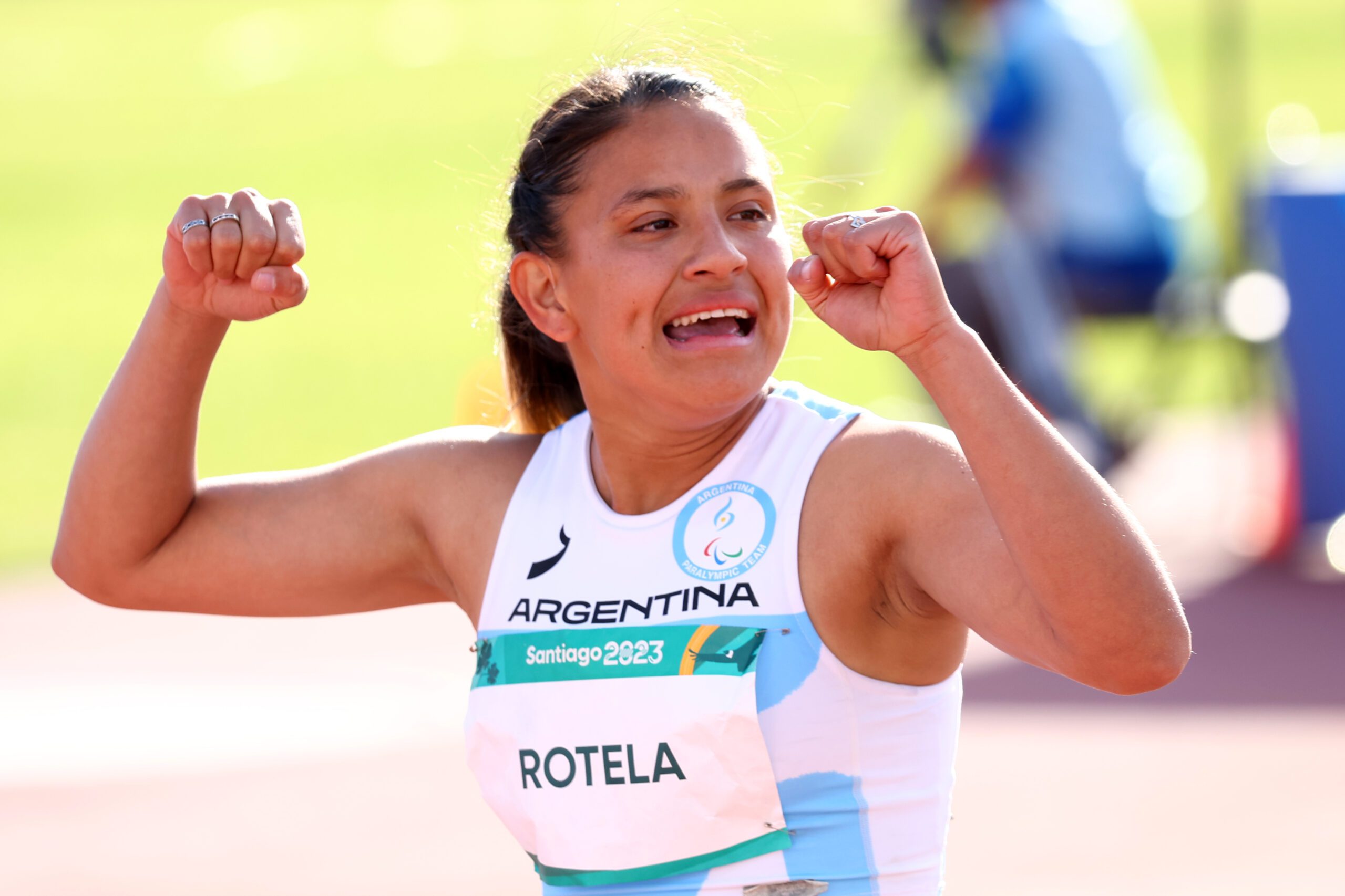 Nota: JORNADA 4/ ARACELI ROTELA ROZÓ LA HAZAÑA EN EL STADE DE FRANCE