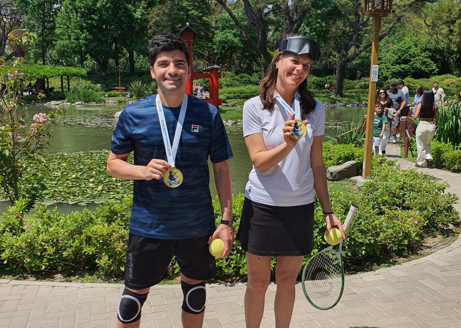 Nota: EL RECONOCIMIENTO A GABRIEL CAPARRÓS Y ROSANA LESCANO, CAMPEONES DEL MUNDO DE TENIS PARA CIEGOS