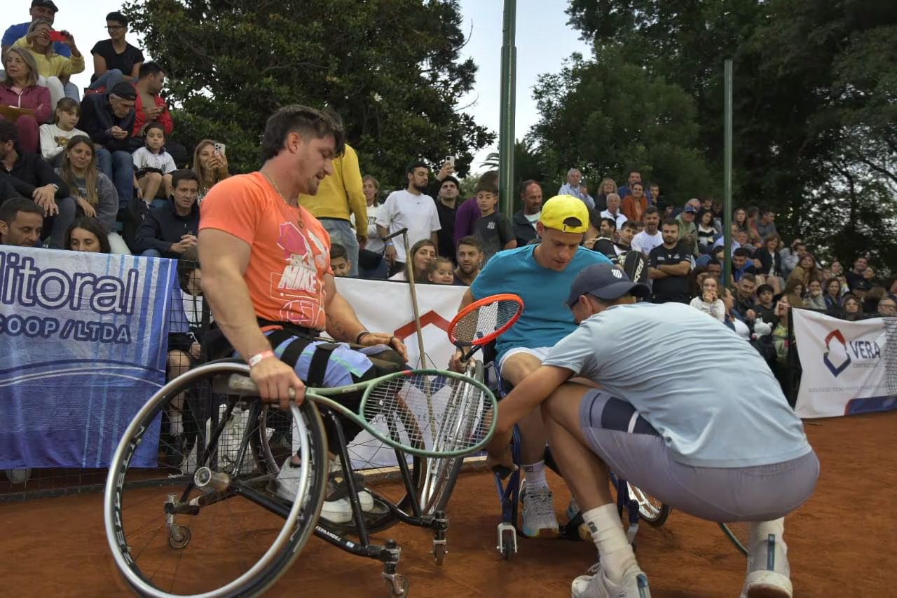 Nota: EL PEQUE SCHWARTZMAN Y GUSTAVO FERNÁNDEZ, JUNTOS EN UNA JORNADA SOLIDARIA