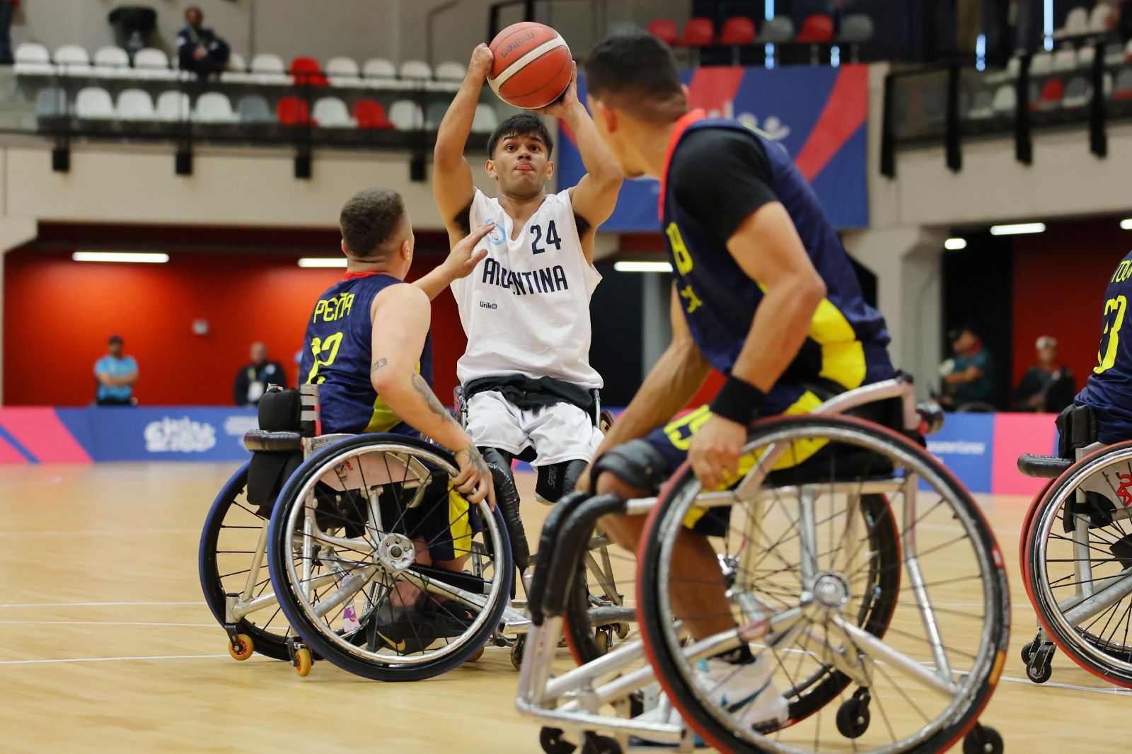 Nota: DÍA 7 / BÁSQUET MASCULINO: ARGENTINA, FINALISTA DESPUÉS DE UN CIERRE INFARTANTE