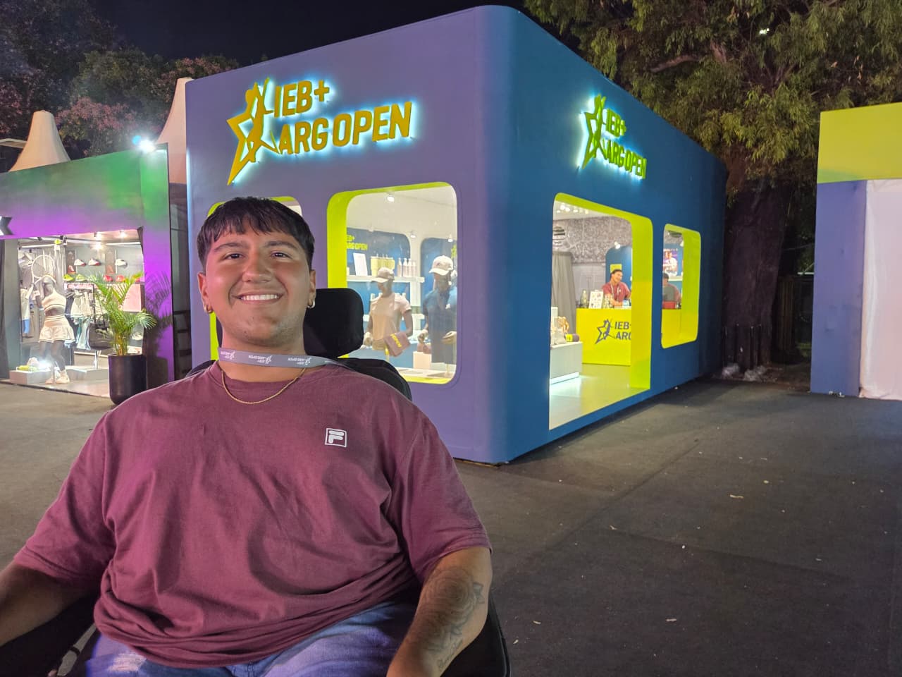 Nota: HISTORIAS / JOAQUÍN MIGLIANELLI, EL JUGADOR DE POWERCHAIR QUE TRABAJA EN EL ARGENTINA OPEN