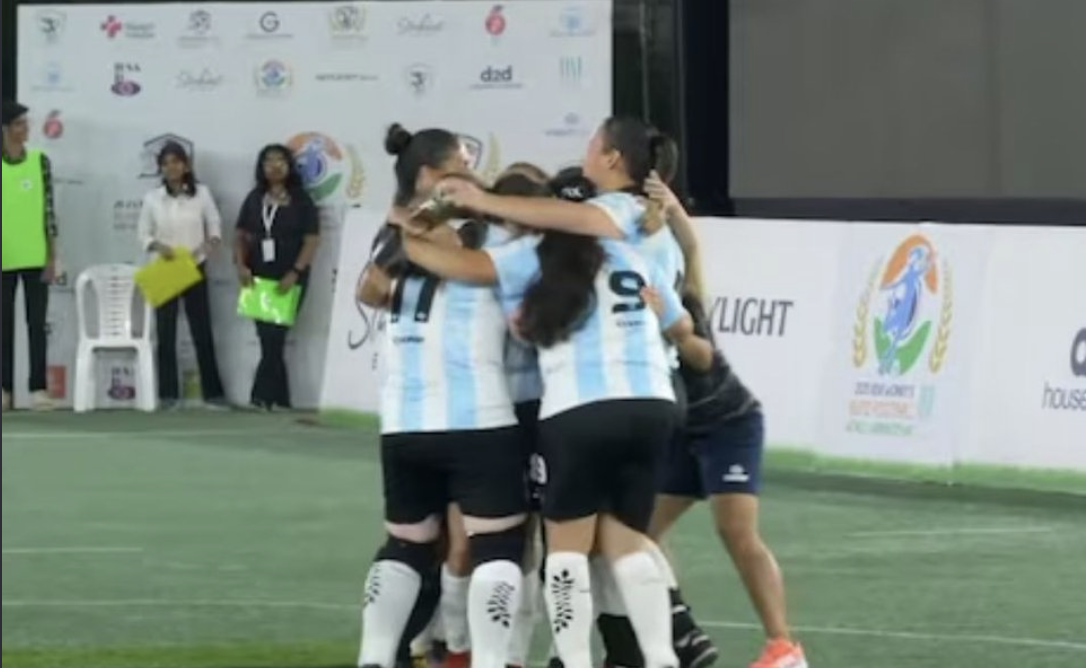 Nota: HISTÓRICO: ¡LAS MURCIÉLAGAS LE GANARON A BRASIL Y SON CAMPEONAS DE AMÉRICA!