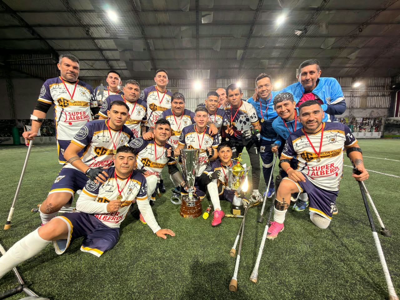 Nota: FÚTBOL PARA AMPUTADOS: LOS LEONES, CAMPEONES