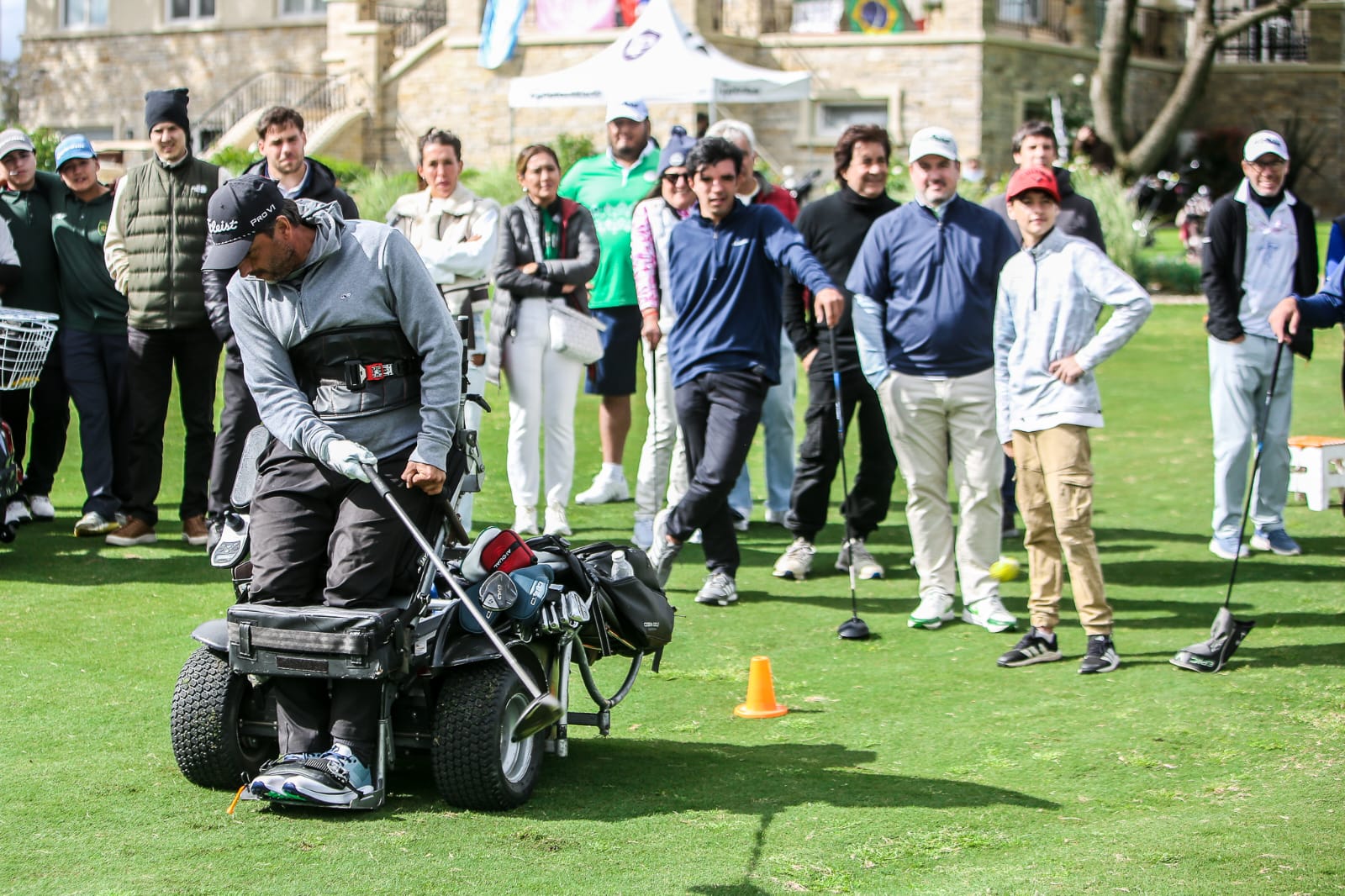 Nota: GOLF ADAPTADO: MARIANO TUBIO BRILLÓ CON UN HOYO EN UNO EN EL ABIERTO DE ARGENTINA